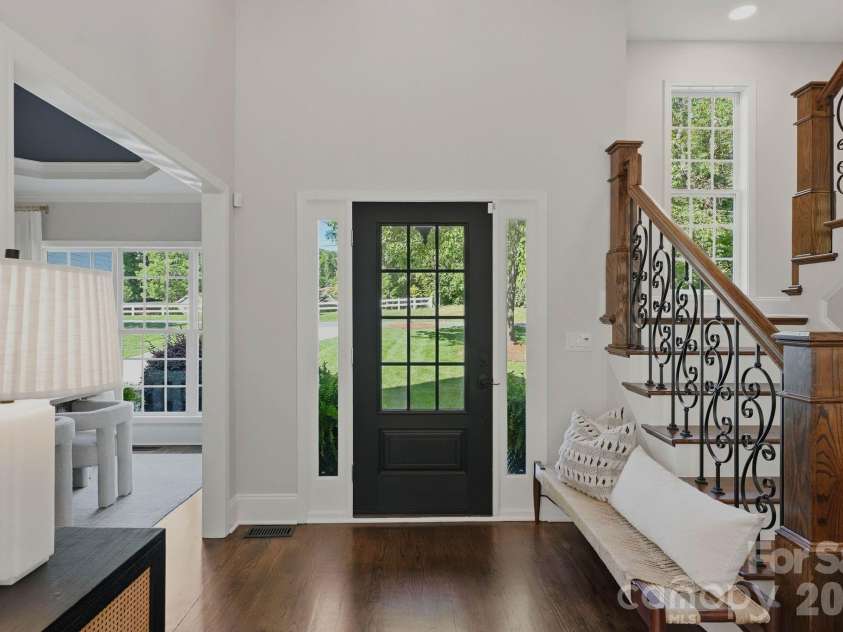 5408 Kuykendall Road, Charlotte, NC 28270.  MLS# CAR4390073, YatesRealty ID 29081. Interior Entry
