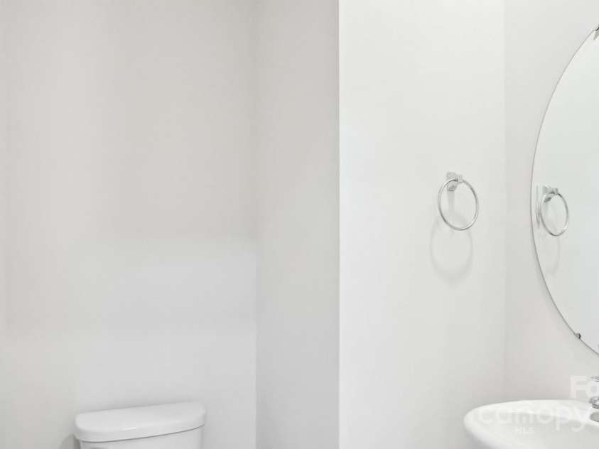 827 Adelston Lane, Asheville, NC 28804.  MLS# CAR4264538, YatesRealty ID 29081. Photos are representative