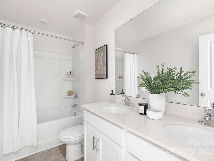 823 Adelston Lane, Asheville, NC 28804.  MLS# CAR4258347, YatesRealty ID 29085. Photos are representative