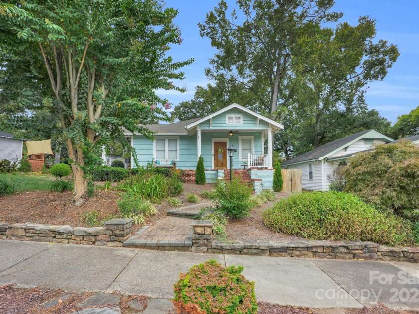 1801 Wilmore Drive, Charlotte, NC 28203.  MLS# CAR4243684, YatesRealty ID 29088. 