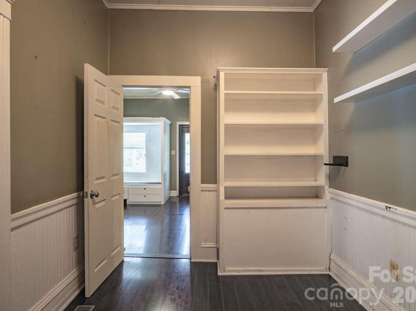 638 MAIN Extension, Lincolnton, NC 28092.  MLS# CAR4390181, YatesRealty ID 29088. 