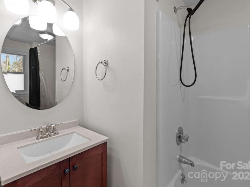 1216 Innis Avenue, Kannapolis, NC 28081.  MLS# CAR4223973, YatesRealty ID 2909. 