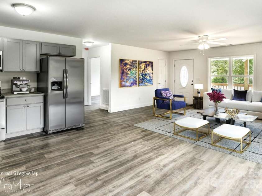 261 Quinn Hill Lane, Mars Hill, NC 28754.  MLS# CAR4106169, YatesRealty ID 2909. 