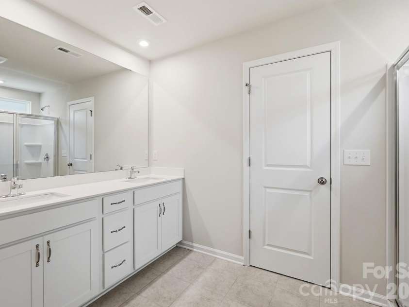 2718 Phoenix Court, Gastonia, NC 28052.  MLS# CAR4353547, YatesRealty ID 2909. 