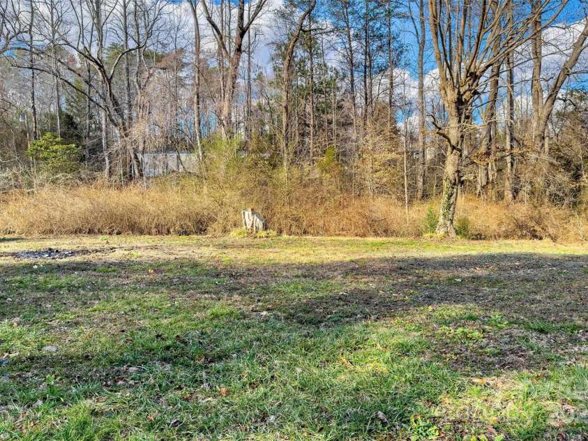 80 Robinson Holler Drive, Marion, NC 28752.  MLS# CAR4112689, YatesRealty ID 29090. Need a garden spot?