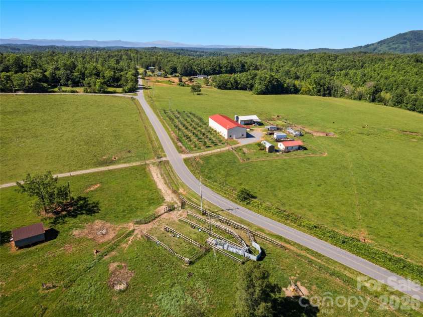 1418 Landis Lane, Nebo, NC 28761.  MLS# CAR4390696, YatesRealty ID 29091. 