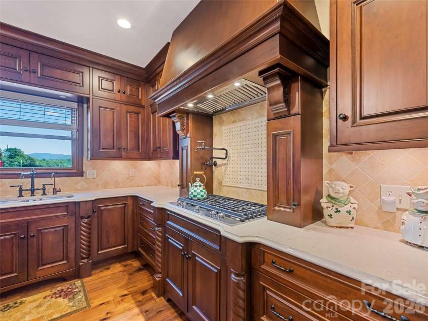 1418 Landis Lane, Nebo, NC 28761.  MLS# CAR4390696, YatesRealty ID 29091. 