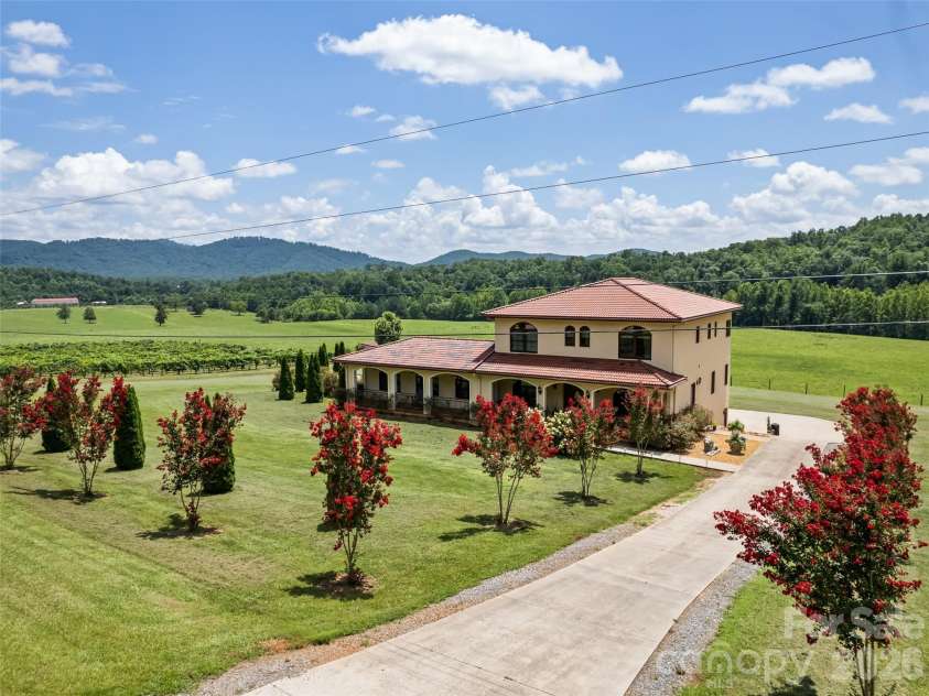 1418 Landis Lane, Nebo, NC 28761.  MLS# CAR4390696, YatesRealty ID 29091. 