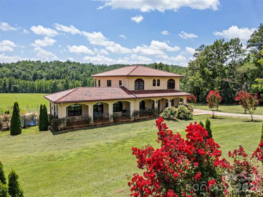 1418 Landis Lane, Nebo, NC 28761.  MLS# CAR4390696, YatesRealty ID 29091. 