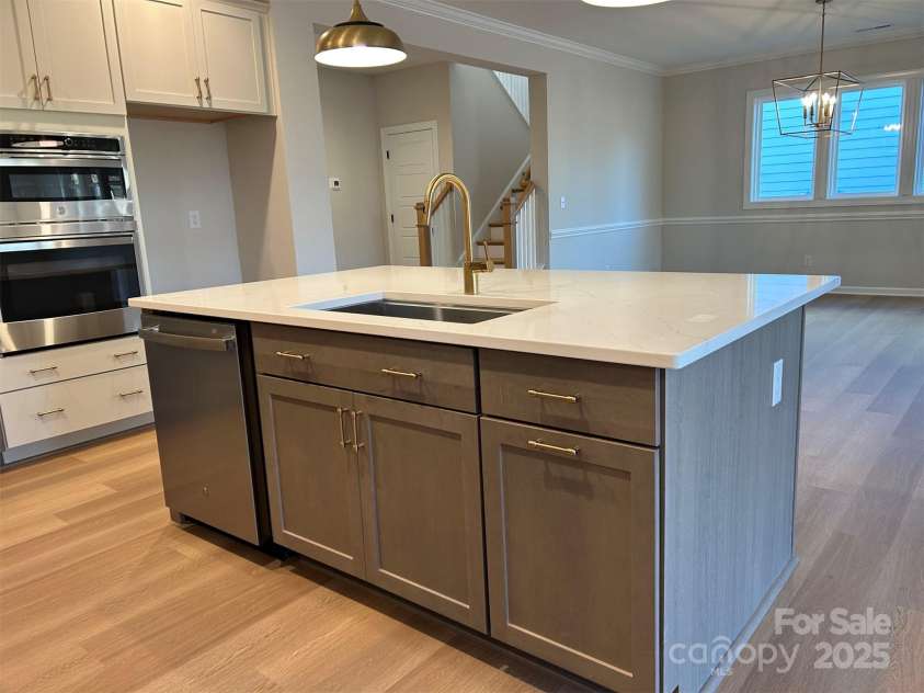 4812 Glen Stripe Drive, Indian Trail, NC 28079.  MLS# CAR4243194, YatesRealty ID 29091. Kitchen/Dining