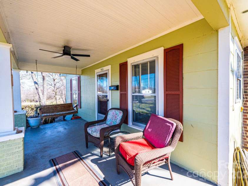905 Orchard Street, Valdese, NC 28690.  MLS# CAR4271116, YatesRealty ID 29092. 