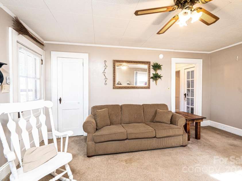 905 Orchard Street, Valdese, NC 28690.  MLS# CAR4271116, YatesRealty ID 29092. 