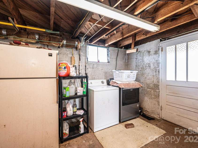 905 Orchard Street, Valdese, NC 28690.  MLS# CAR4271116, YatesRealty ID 29092. 