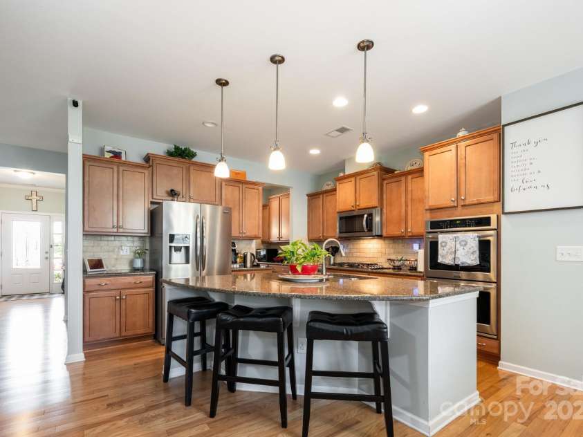 109 Wingstem Court, Mooresville, NC 28117.  MLS# CAR4276612, YatesRealty ID 29093. 