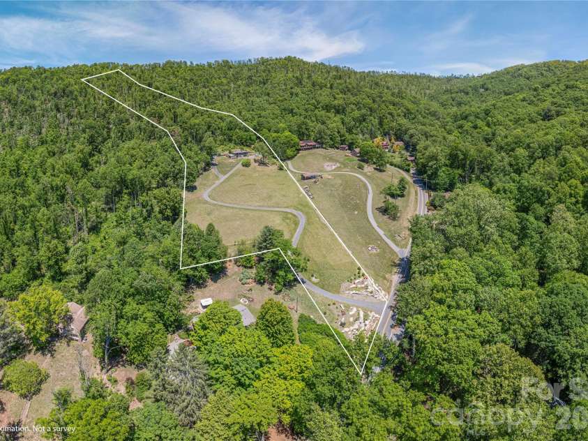 250 Lynn Cove Road, Asheville, NC 28804.  MLS# CAR4382312, YatesRealty ID 29093. 