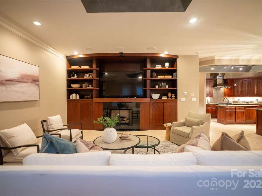 305 Mallard Drive, New London, NC 28127.  MLS# CAR4278141, YatesRealty ID 29094. Living room