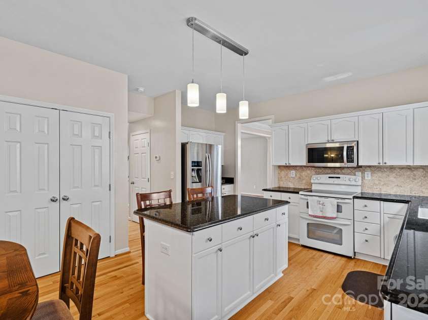 3830 Waters Reach Lane, Indian Trail, NC 28079.  MLS# CAR4268205, YatesRealty ID 29096. 