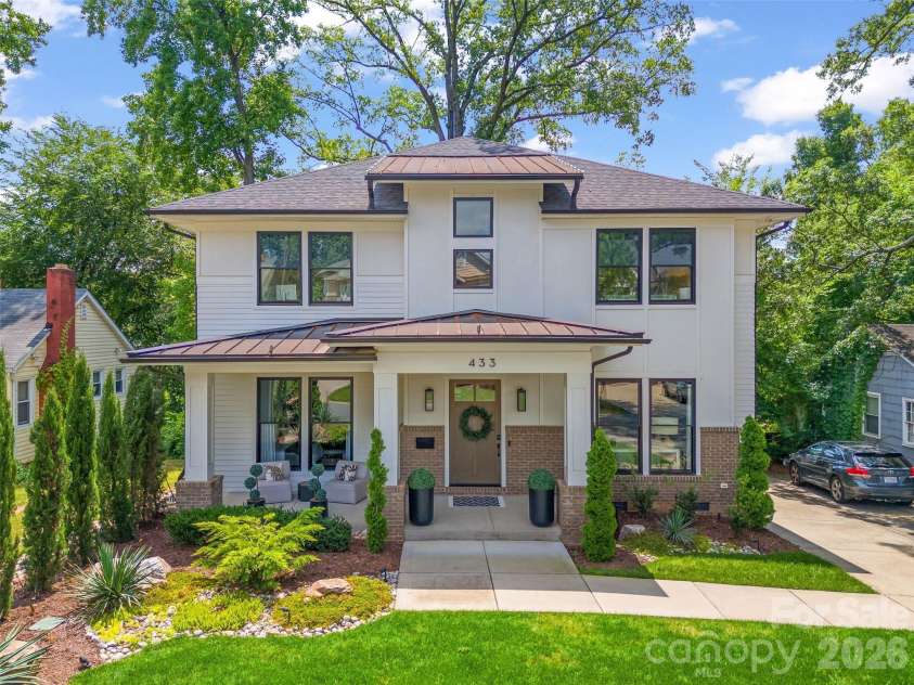 433 Atherton Street, Charlotte, NC 28203.  MLS# CAR4388968, YatesRealty ID 29096. 