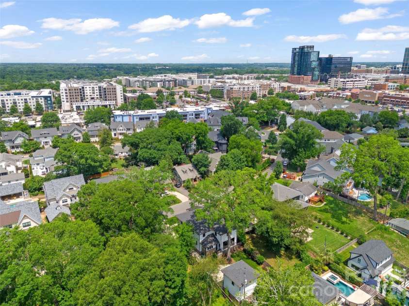 433 Atherton Street, Charlotte, NC 28203.  MLS# CAR4388968, YatesRealty ID 29096. 