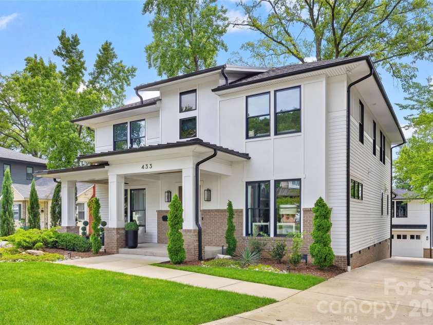 433 Atherton Street, Charlotte, NC 28203.  MLS# CAR4388968, YatesRealty ID 29096. 