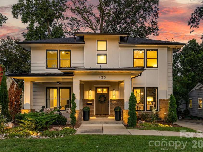 433 Atherton Street, Charlotte, NC 28203.  MLS# CAR4388968, YatesRealty ID 29096. 
