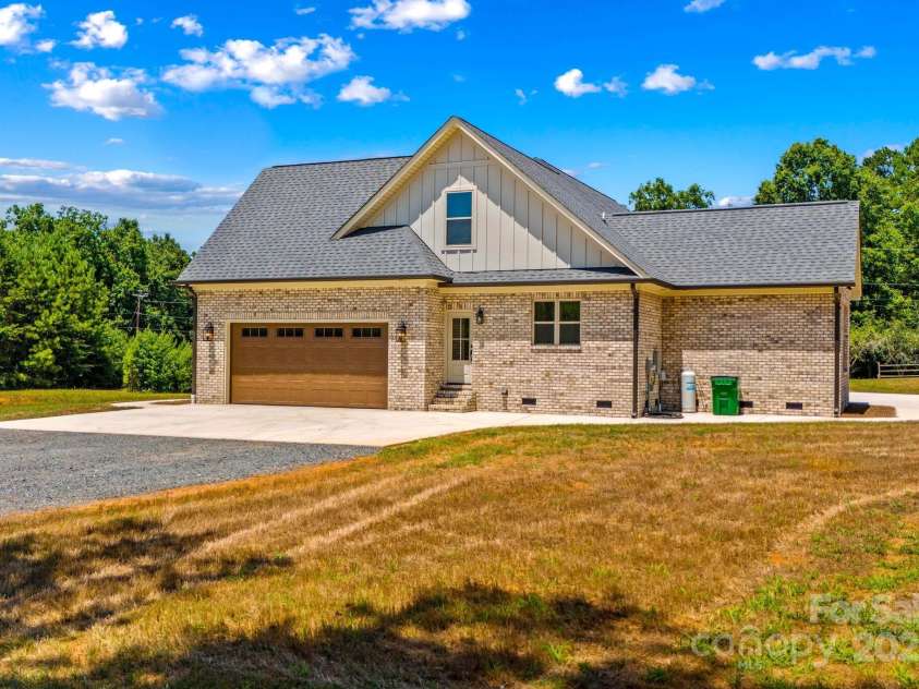 299 Scout Road, Salisbury, NC 28146.  MLS# CAR4284522, YatesRealty ID 29098. 