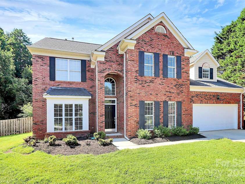 8808 Orchid Place, Charlotte, NC 28277.  MLS# CAR4284030, YatesRealty ID 29099. 