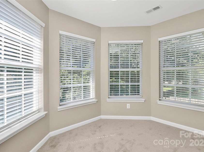 8808 Orchid Place, Charlotte, NC 28277.  MLS# CAR4284030, YatesRealty ID 29099. 