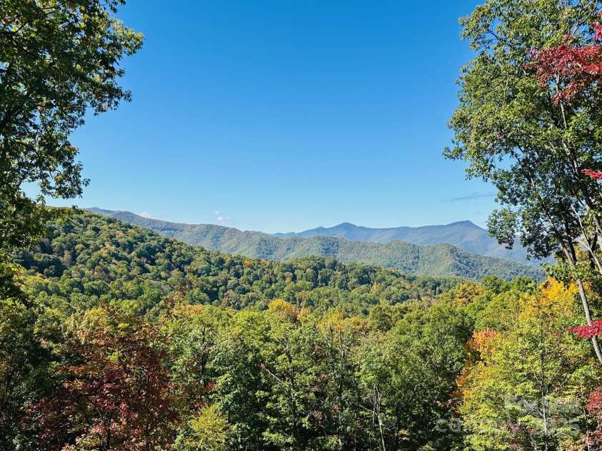 551 Macallan Drive, Waynesville, NC 28786.  MLS# CAR4305546, YatesRealty ID 291. 