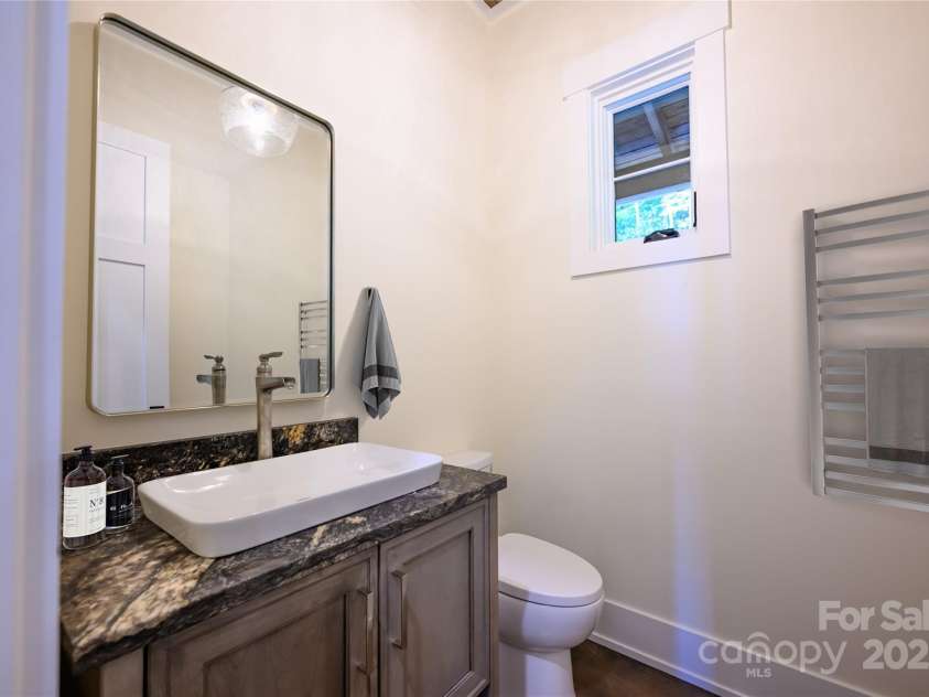 551 Macallan Drive, Waynesville, NC 28786.  MLS# CAR4305546, YatesRealty ID 291. Bathroom 3