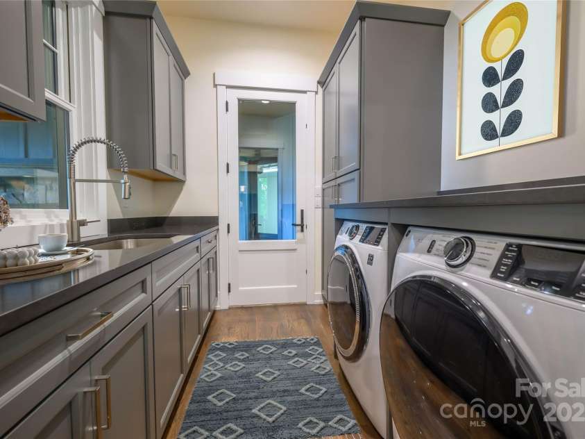 551 Macallan Drive, Waynesville, NC 28786.  MLS# CAR4305546, YatesRealty ID 291. Laundry