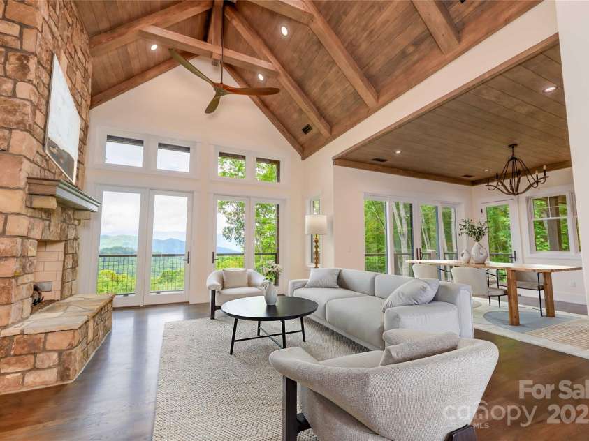 551 Macallan Drive, Waynesville, NC 28786.  MLS# CAR4305546, YatesRealty ID 291. Living Area Main