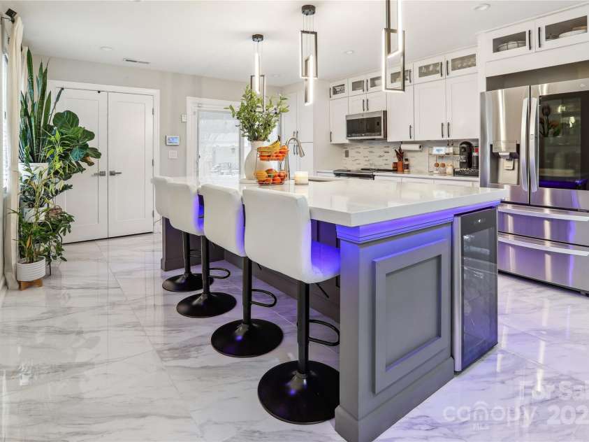 8104 Stem Court, Charlotte, NC 28227.  MLS# CAR4223686, YatesRealty ID 291. 