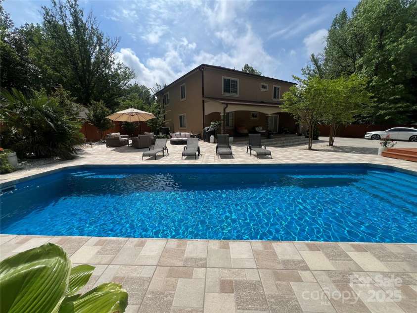 8104 Stem Court, Charlotte, NC 28227.  MLS# CAR4223686, YatesRealty ID 291. 