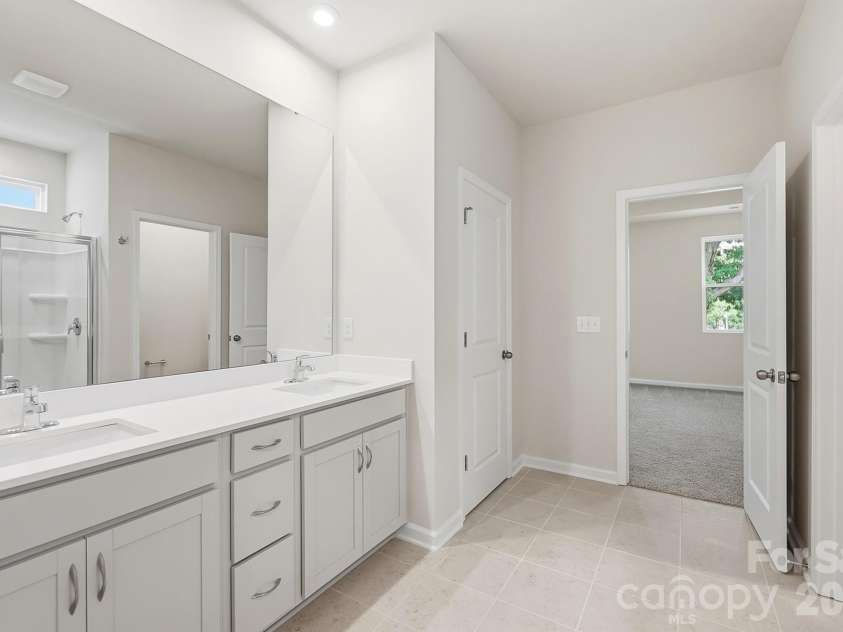 2724 Phoenix Court, Gastonia, NC 28052.  MLS# CAR4353552, YatesRealty ID 2910. 