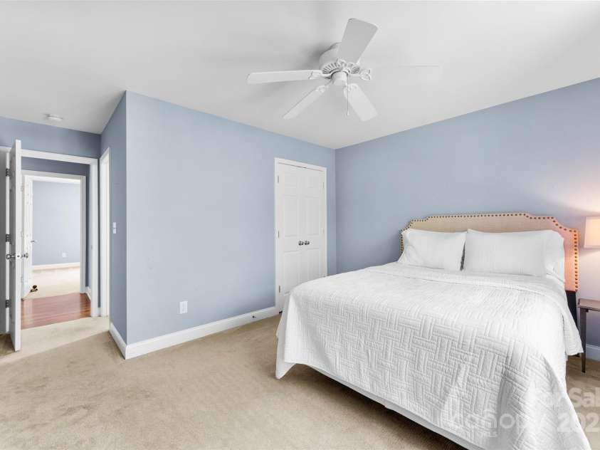 6300 Latta Springs Circle, Huntersville, NC 28078.  MLS# CAR4260746, YatesRealty ID 29101. 