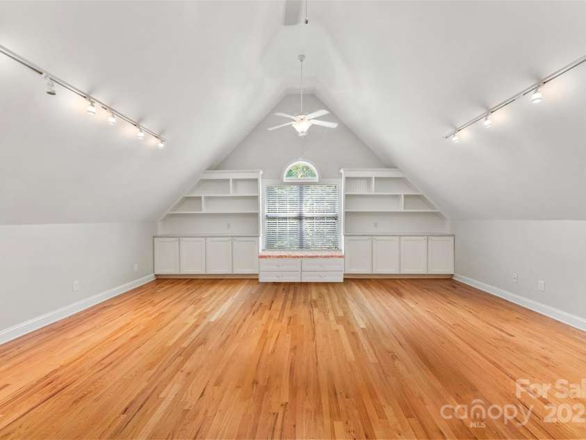 6300 Latta Springs Circle, Huntersville, NC 28078.  MLS# CAR4260746, YatesRealty ID 29101. Private sitting room off primary bedroom, great for wellness, library, or craft room.
