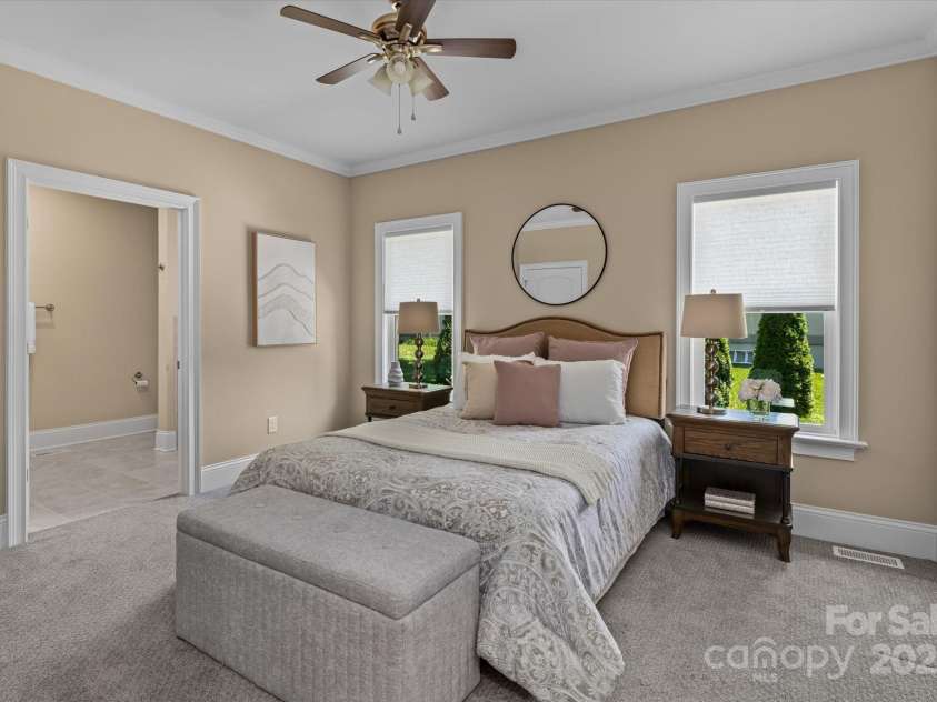 1122 Astoria Parkway, Catawba, NC 28609.  MLS# CAR4285552, YatesRealty ID 29103. 