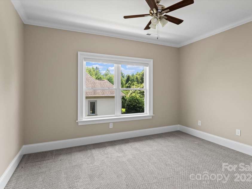 1122 Astoria Parkway, Catawba, NC 28609.  MLS# CAR4285552, YatesRealty ID 29103. 