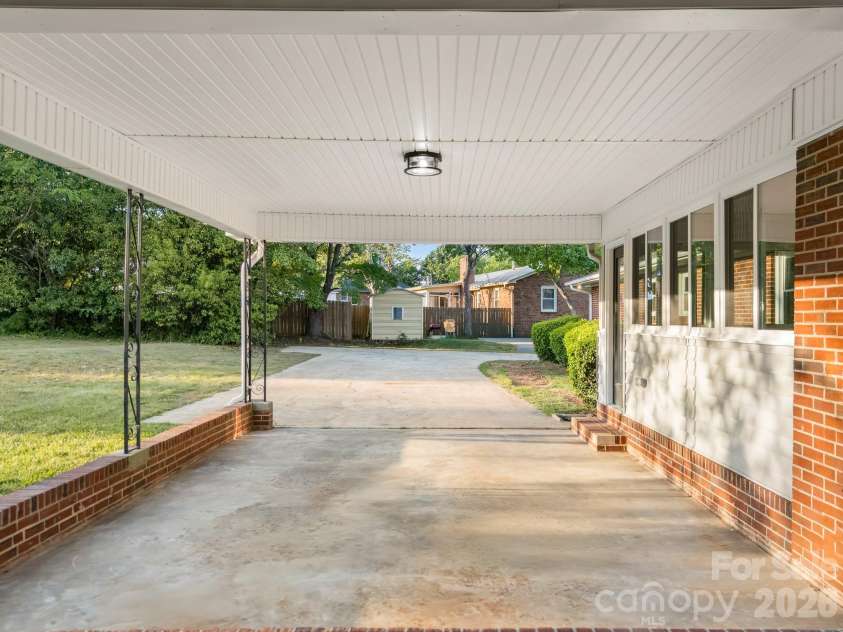 1447 Sullivan Street, Rock Hill, SC 29730.  MLS# CAR4362213, YatesRealty ID 29104. 