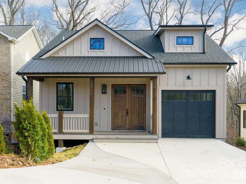 110 Unadilla Avenue, Asheville, NC 28803.  MLS# CAR4249602, YatesRealty ID 29105. 