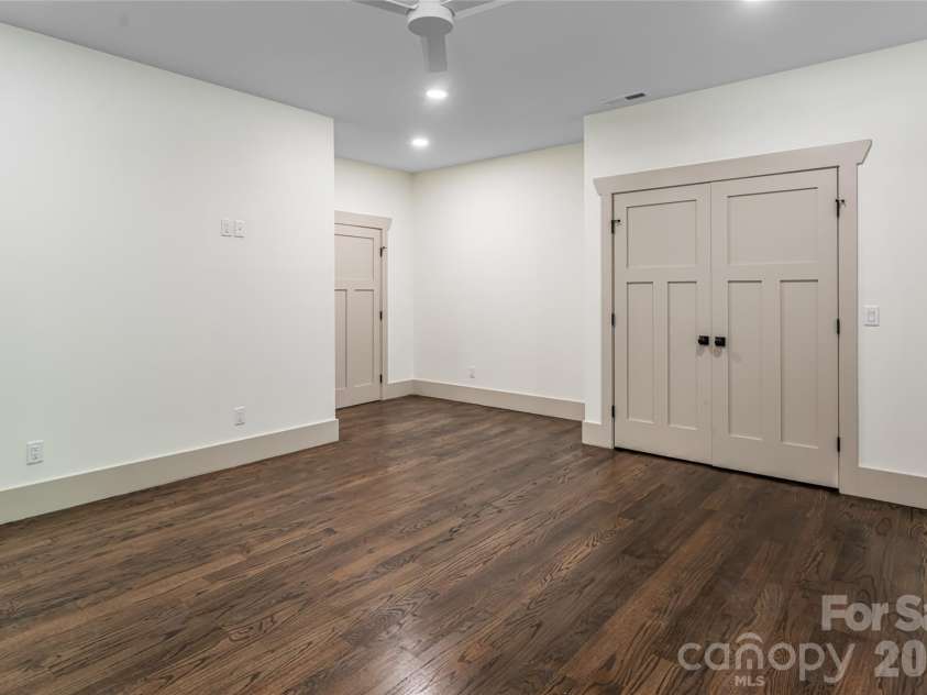 110 Unadilla Avenue, Asheville, NC 28803.  MLS# CAR4249602, YatesRealty ID 29105. Lower level bedroom 3