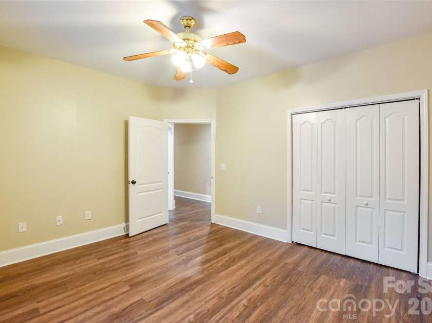 278 Chelveston Drive, Rock Hill, SC 29732.  MLS# CAR4391625, YatesRealty ID 29106. 