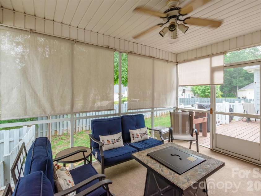 278 Chelveston Drive, Rock Hill, SC 29732.  MLS# CAR4391625, YatesRealty ID 29106. 