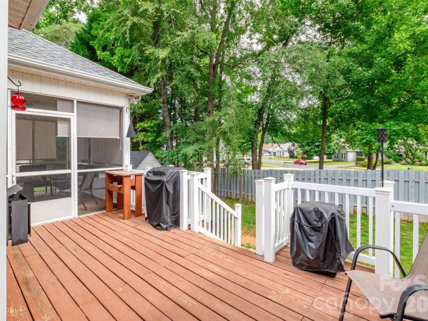 278 Chelveston Drive, Rock Hill, SC 29732.  MLS# CAR4391625, YatesRealty ID 29106. 