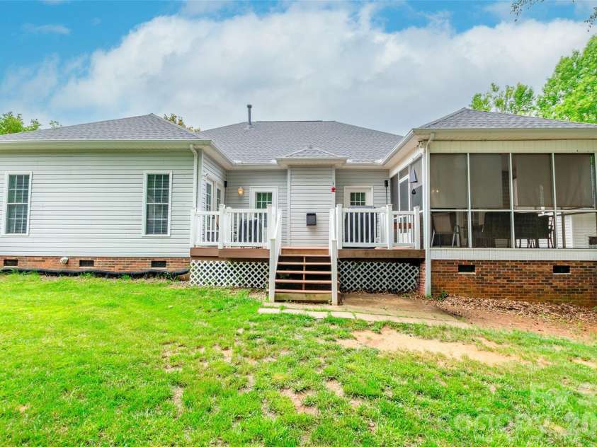 278 Chelveston Drive, Rock Hill, SC 29732.  MLS# CAR4391625, YatesRealty ID 29106. 