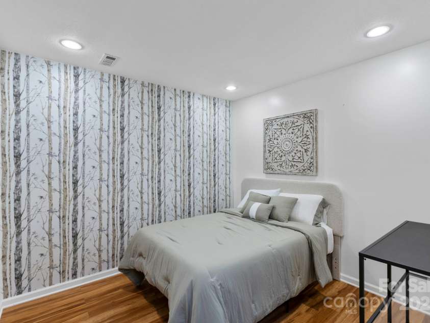 154 Burley Ridge, Candler, NC 28715.  MLS# CAR4273796, YatesRealty ID 29109. 