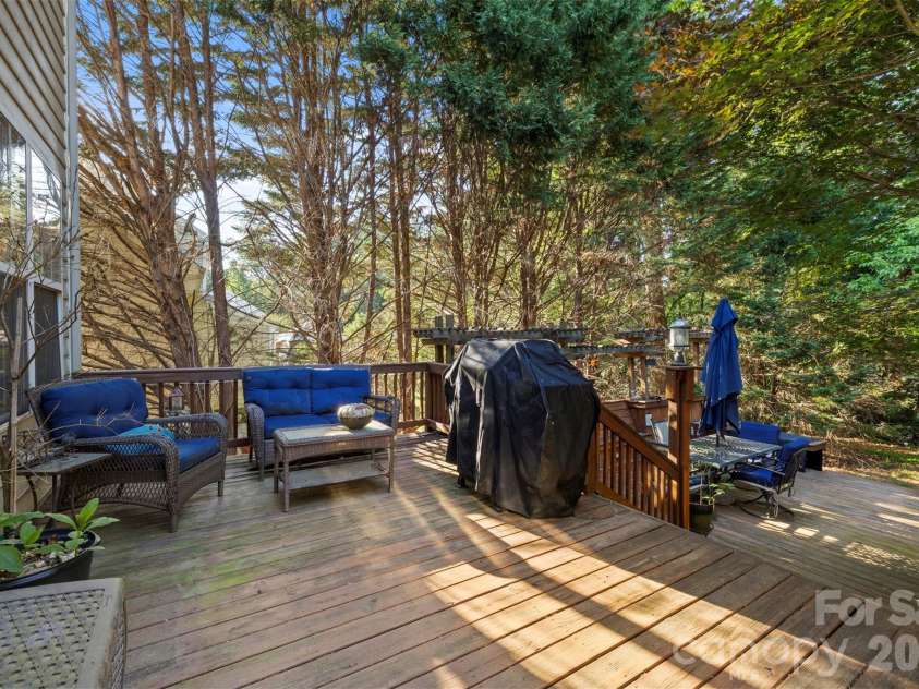 7453 Mountain Ridge Drive, Stanley, NC 28164.  MLS# CAR4382061, YatesRealty ID 29109. Deck