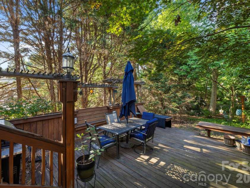 7453 Mountain Ridge Drive, Stanley, NC 28164.  MLS# CAR4382061, YatesRealty ID 29109. Deck