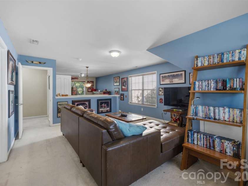 7453 Mountain Ridge Drive, Stanley, NC 28164.  MLS# CAR4382061, YatesRealty ID 29109. Right side of Loft